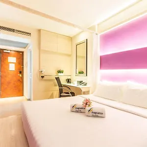 ** Hotel Fragrance - Viva Singapore