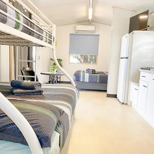 ** Holiday park Aaok Moondarra Australia